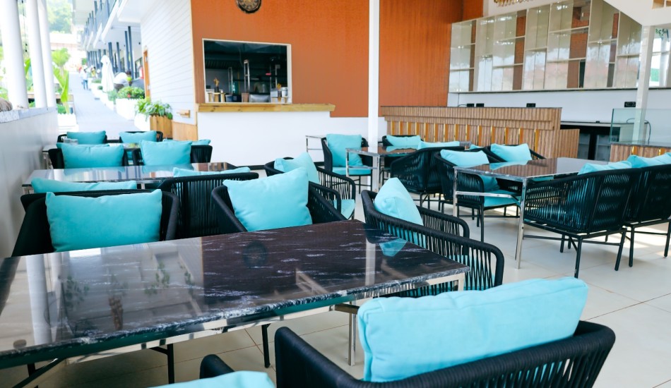 Oralia Resort